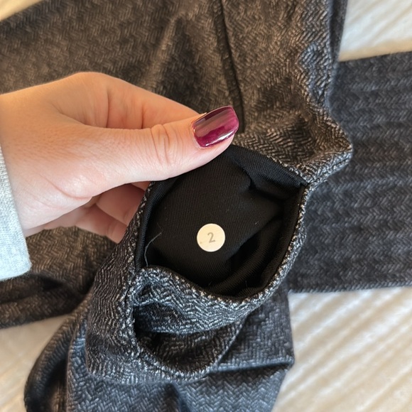 Lululemon Size 4 Pants/Size 2 Leggings Bundle - Picture 6 of 13